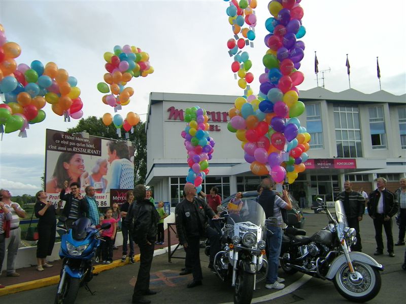 Lâcher de ballons pour clêturer les virades 2013